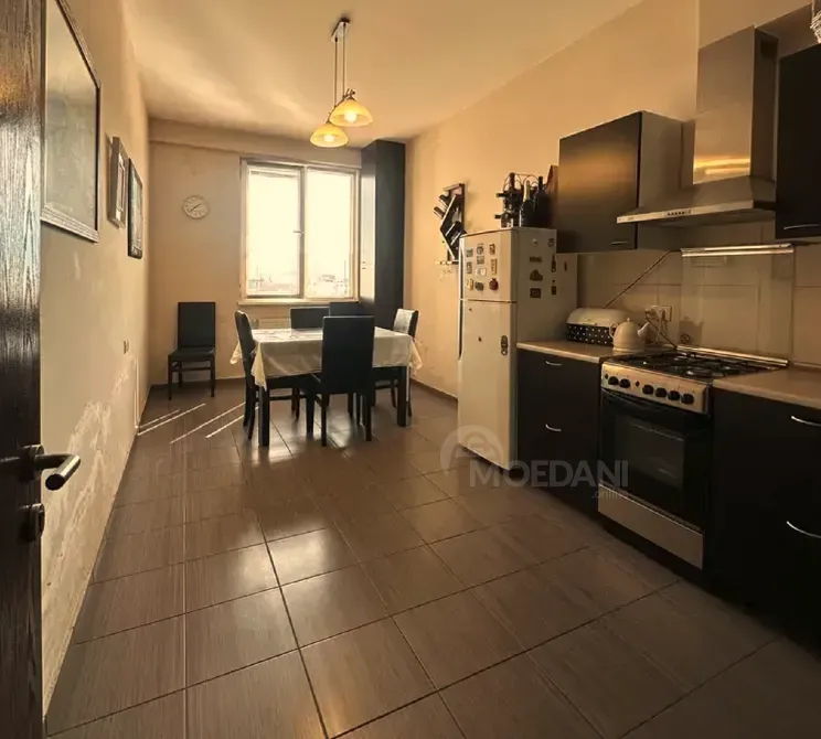 იყიდება 4 ოთახიანი ბინას 98მ² 6/7 სართ თბილისი - photo 2