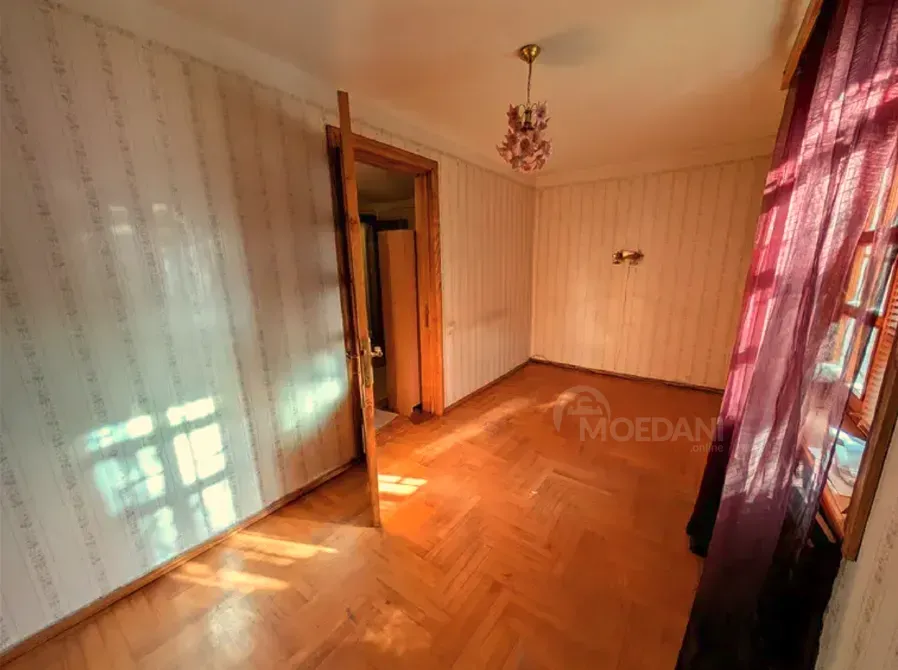 იყიდება 4 ოთახიანი ბინას 68.36მ² 2/4 სართ თბილისი - photo 3