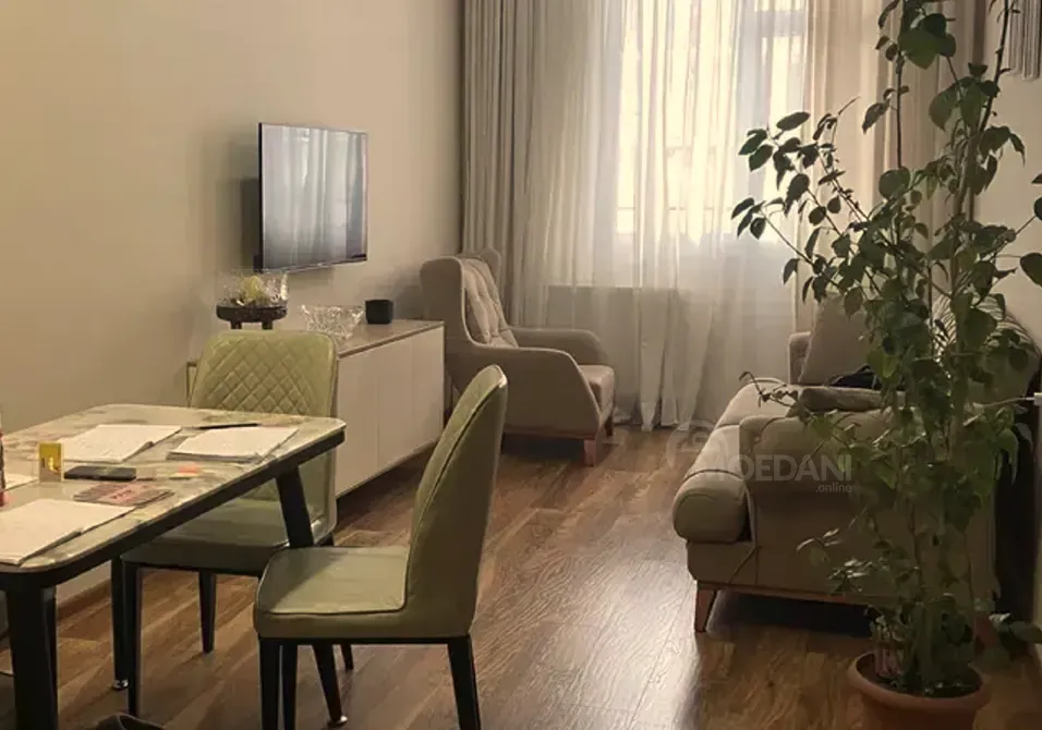 იყიდება 2 ოთახიანი ბინას 48მ² 6/6 სართ თბილისი - photo 1