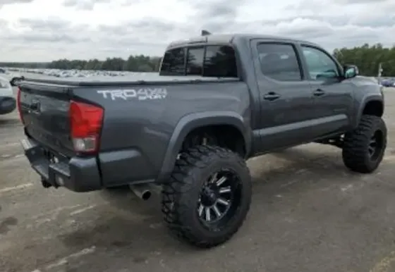 Toyota Tacoma 2016 Tbilisi
