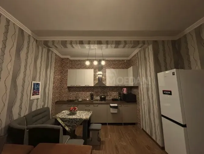 Сдам 3-комн. квартиру в Тбилиси  77м² 3/3 эт. Тбилиси - изображение 2