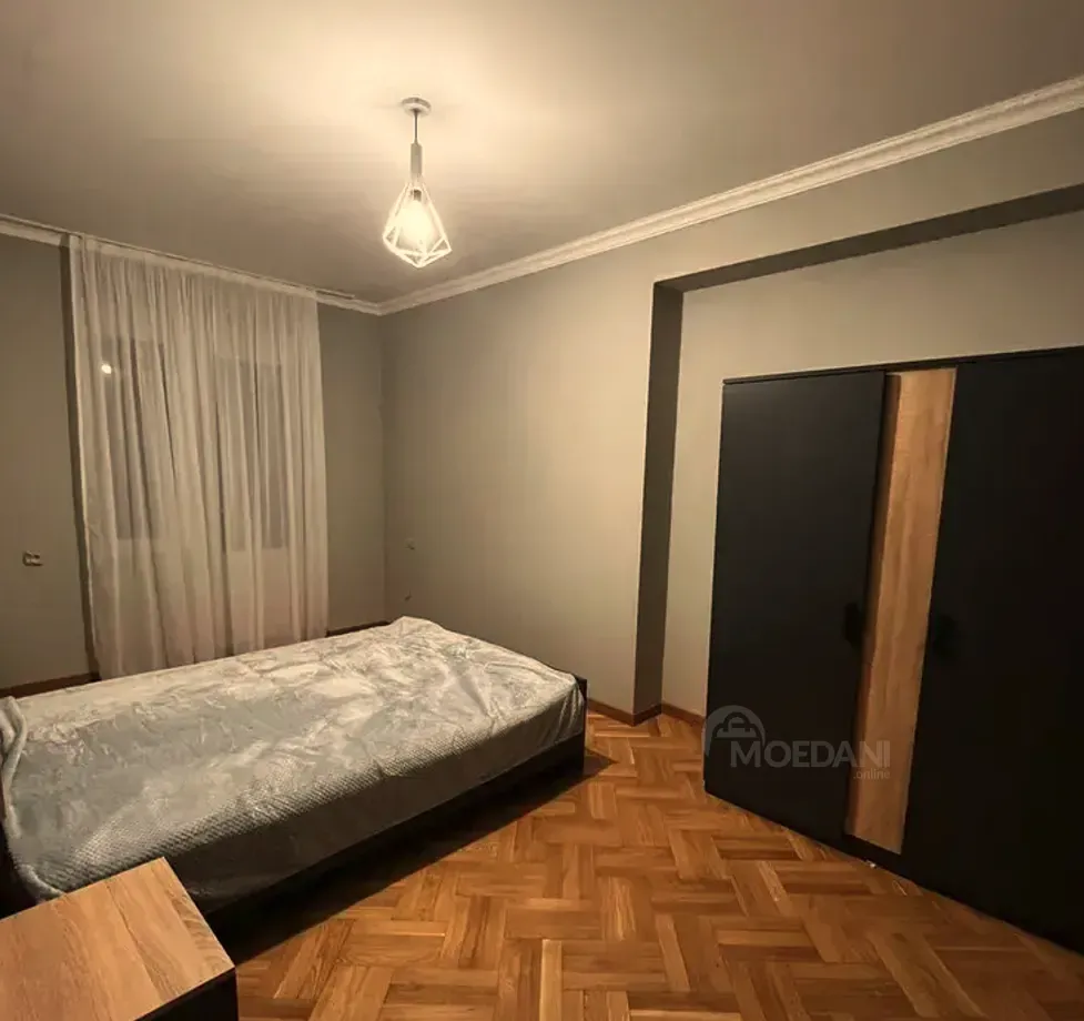 Сдам 4-комн. квартиру 140м² 2/8 эт. Тбилиси - изображение 4