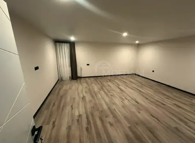 Продам 4-комн. квартиру 110м² 1/4 эт. Тбилиси - изображение 4