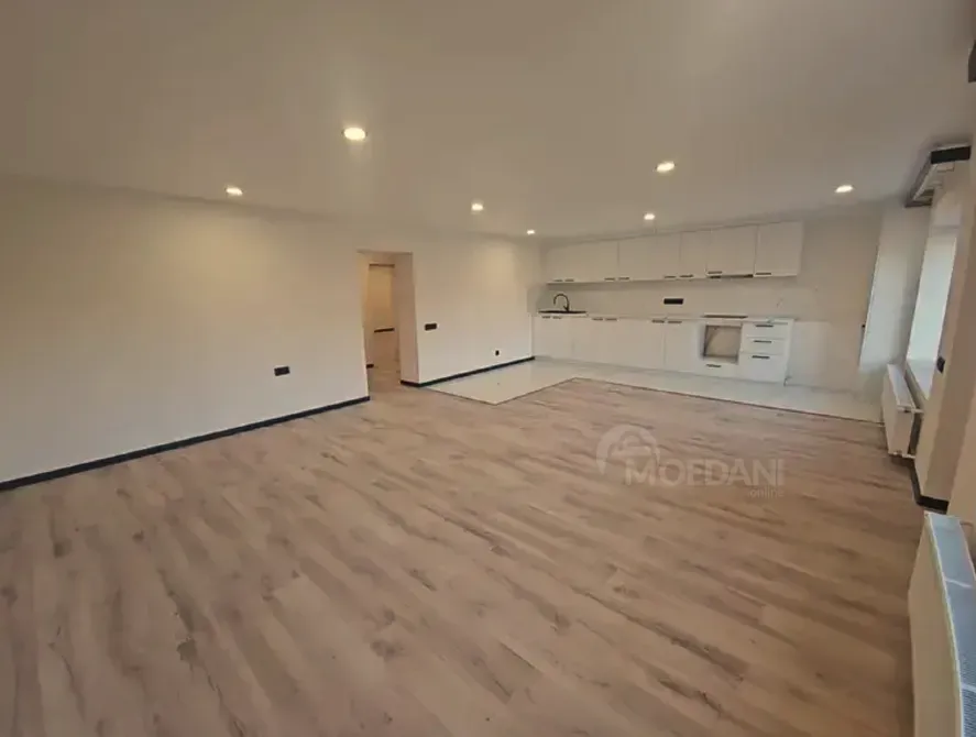 იყიდება 4 ოთახიანი ბინას 110მ² 1/4 სართ თბილისი - photo 3