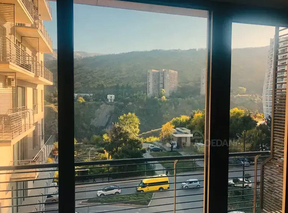 იყიდება 3 ოთახიანი ბინას 90მ² 5/12 სართ თბილისი - photo 6