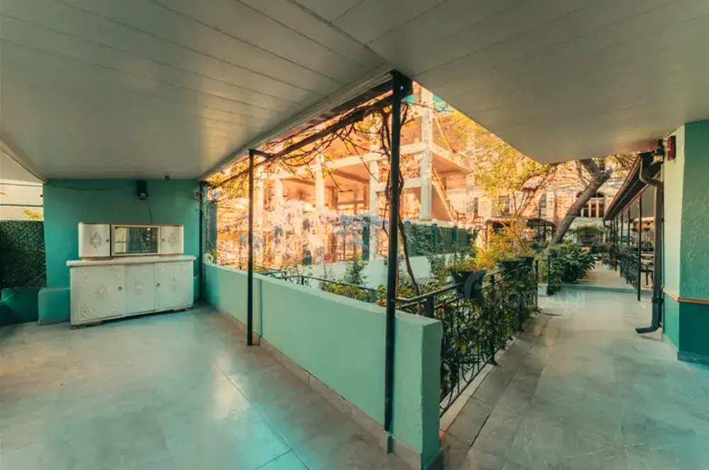 Universal commercial space for rent in Sololaki Tbilisi - photo 5