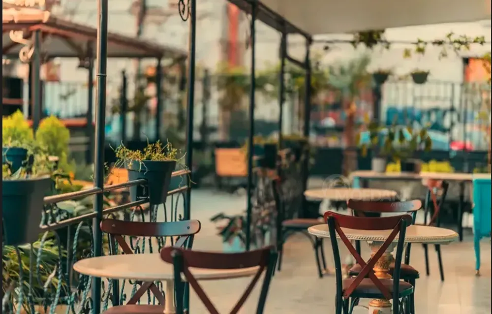 Universal commercial space for rent in Sololaki Tbilisi - photo 3