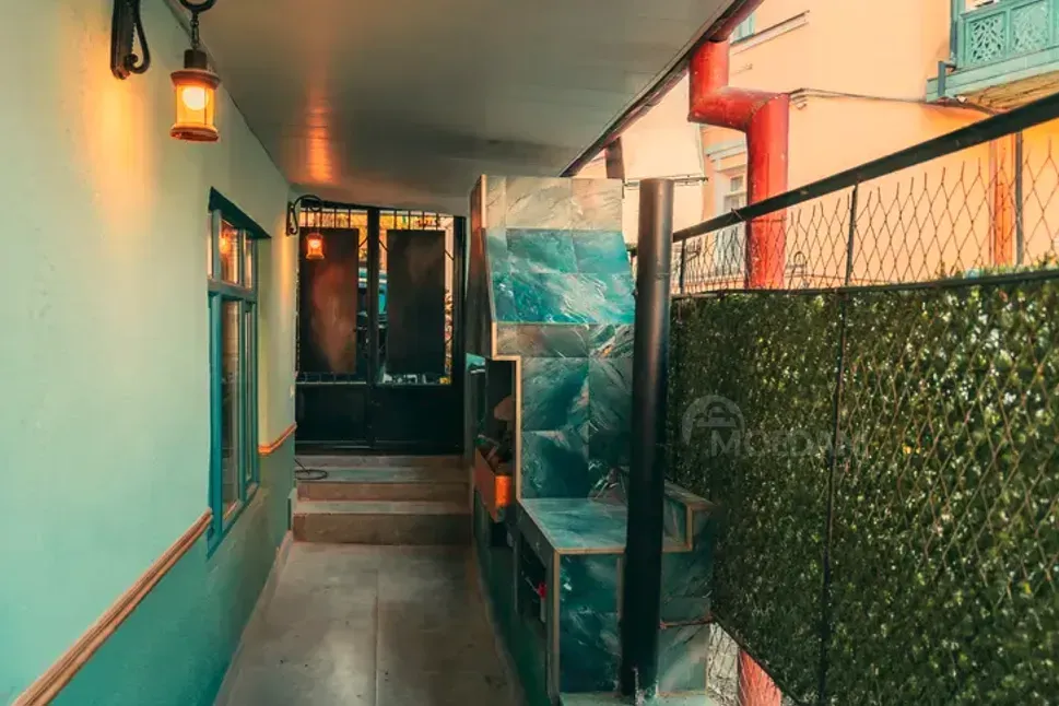 Universal commercial space for rent in Sololaki Tbilisi - photo 4