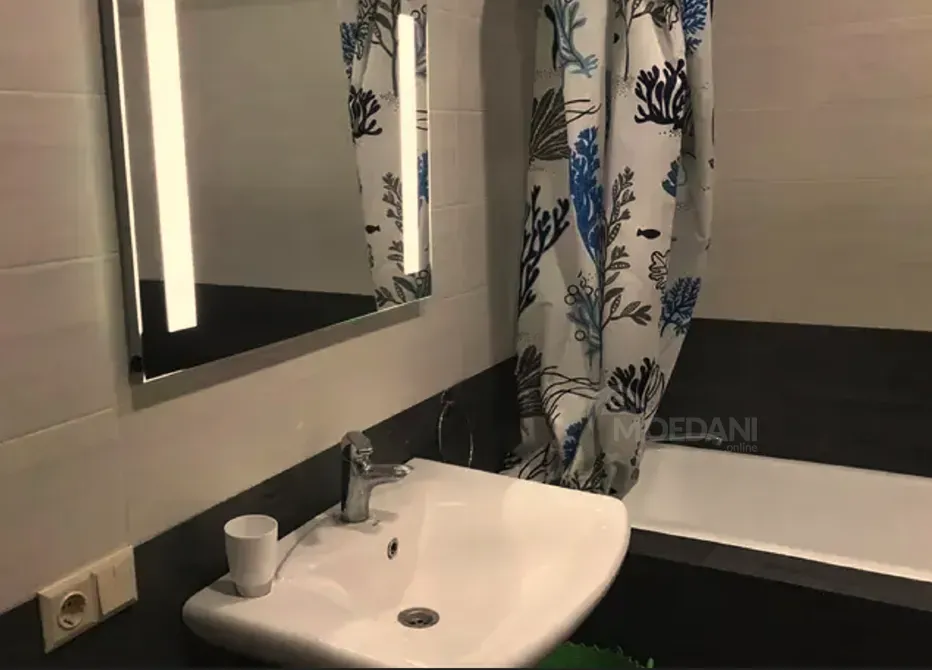 ქირავდება 2 ოთახიანი ბინა 79მ² 2/7 სართ თბილისი - photo 5