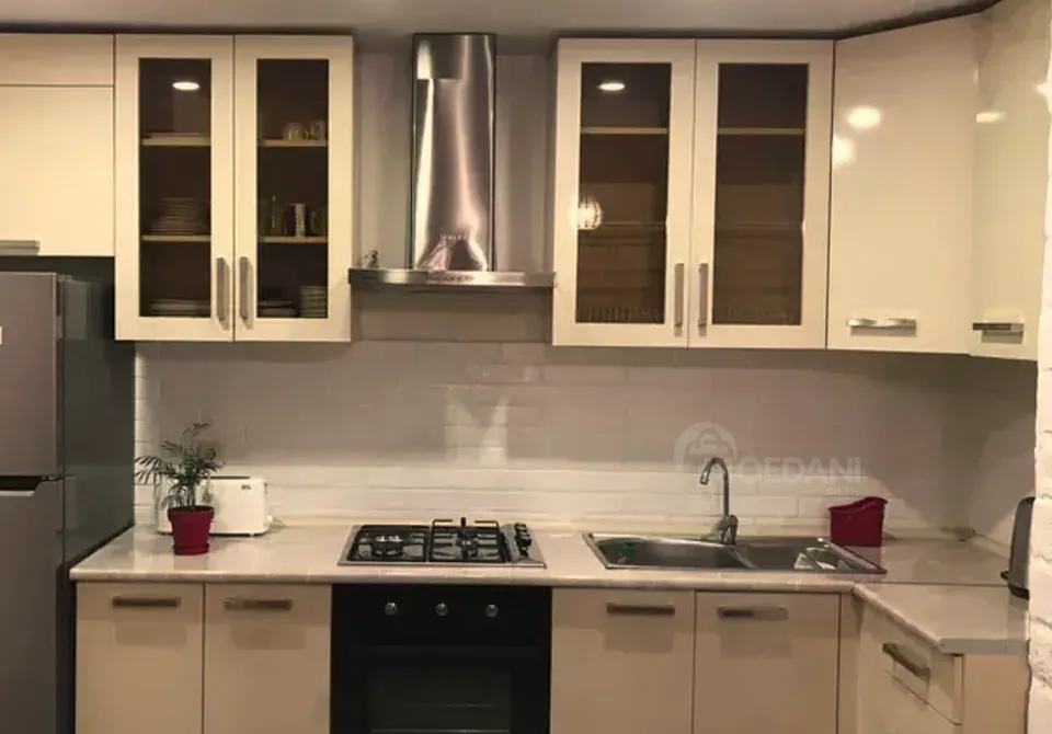 ქირავდება 2 ოთახიანი ბინა 79მ² 2/7 სართ თბილისი - photo 4