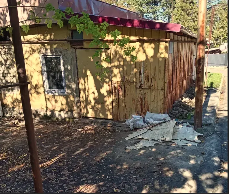 იყიდება 2 ოთახიანი ბინას 69მ² 1/1 სართ თბილისი - photo 1