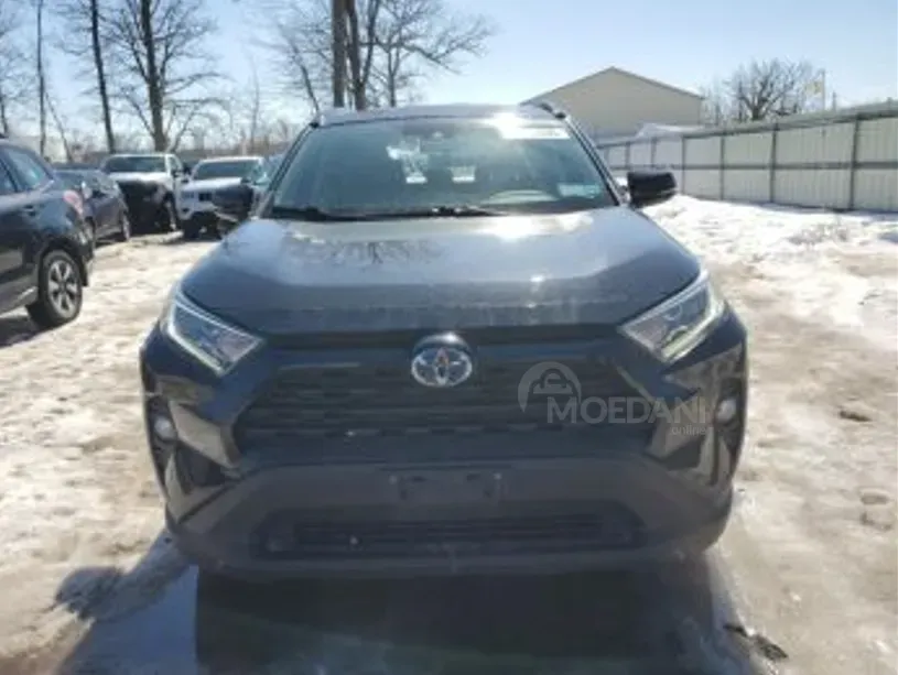 Toyota RAV4 2.5L 2020 Тбилиси - изображение 1