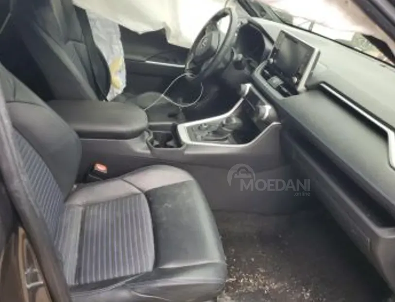 Toyota RAV4 2.5L 2021 Тбилиси - изображение 5
