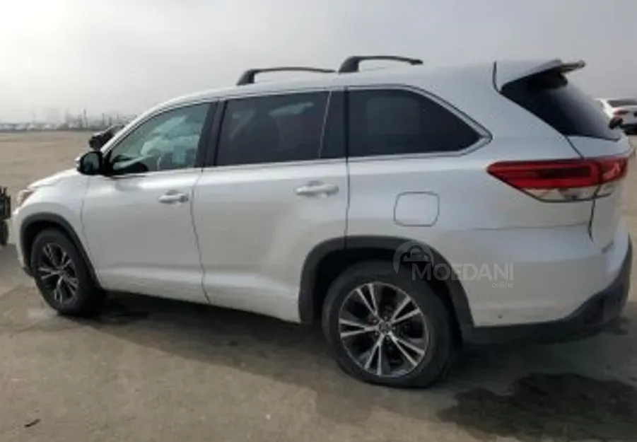 Toyota Highlander 3.5L 2017 თბილისი - photo 3