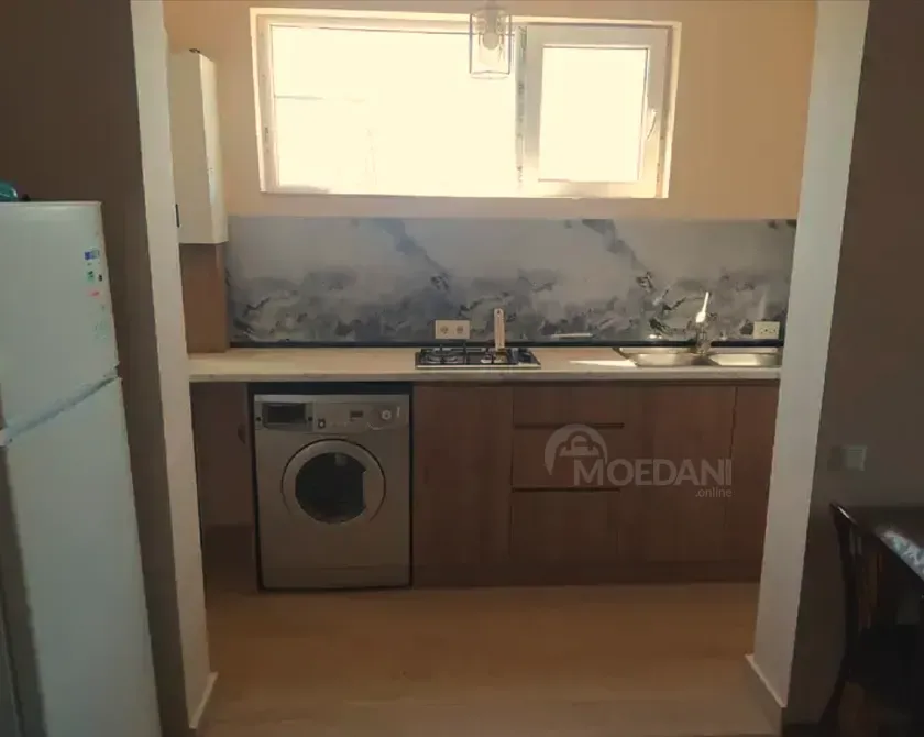 Сдам 1-комн. квартиру 32м² 1/1 эт. Тбилиси - изображение 1