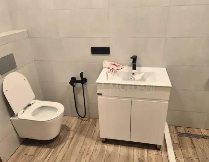 Продам 2-комн. квартиру 53м² 1/8 эт. Тбилиси - изображение 4