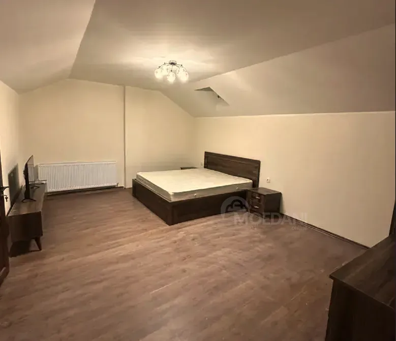 Сдам 3-комн. квартиру 125м² 3/3 эт. Тбилиси - изображение 3