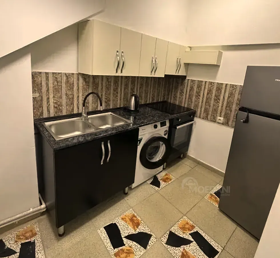 Сдам 3-комн. квартиру 125м² 3/3 эт. Тбилиси - изображение 6