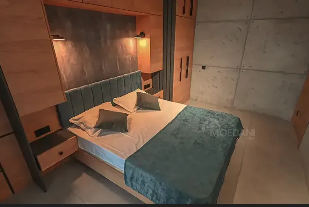 ქირავდება 2 ოთახიანი ბინა 82მ² 1/6 სართ თბილისი - photo 1