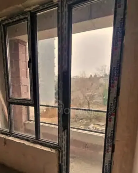 იყიდება 2 ოთახიანი ბინას 42მ² 3/12 სართ თბილისი - photo 1