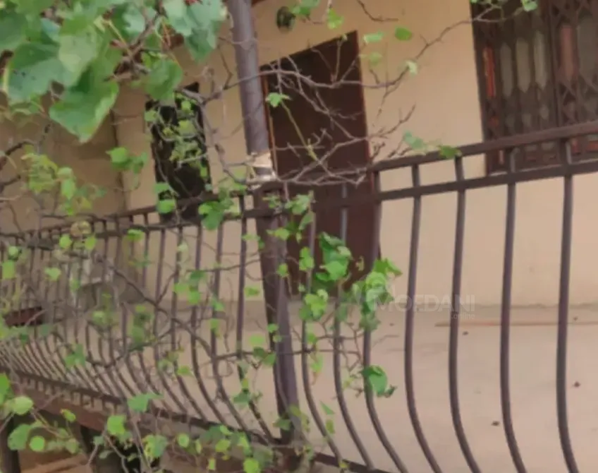 Продам Дом 9000м² Тбилиси - изображение 1