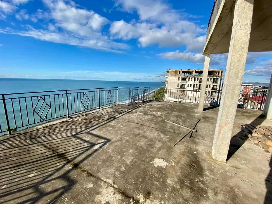 Продам 3-комн. квартиру 155м² 9/9 эт. Кобулети - изображение 1