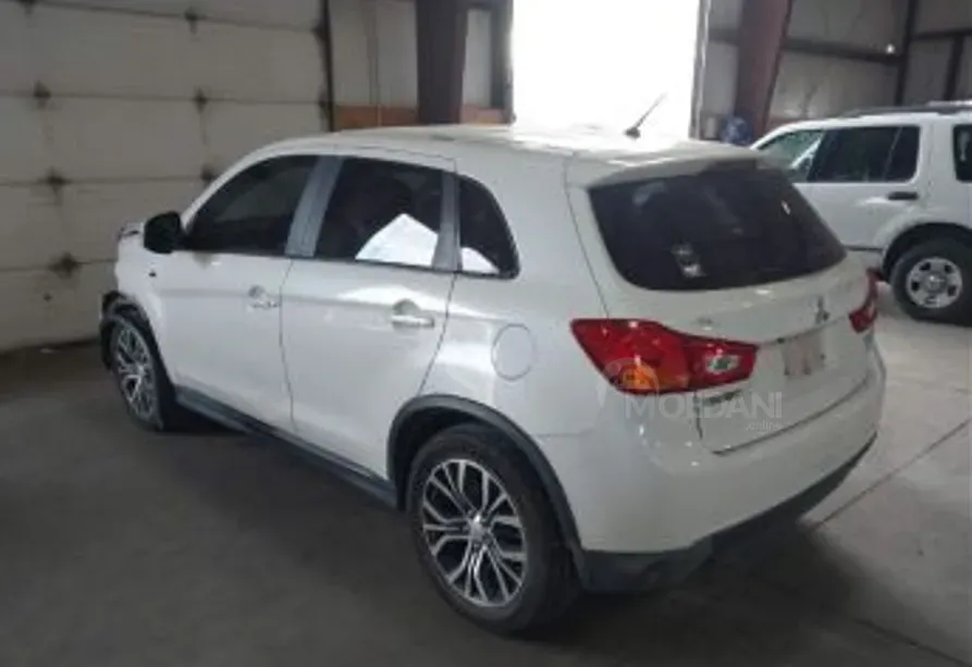 Mitsubishi Outlander 2016 Тбилиси - изображение 3