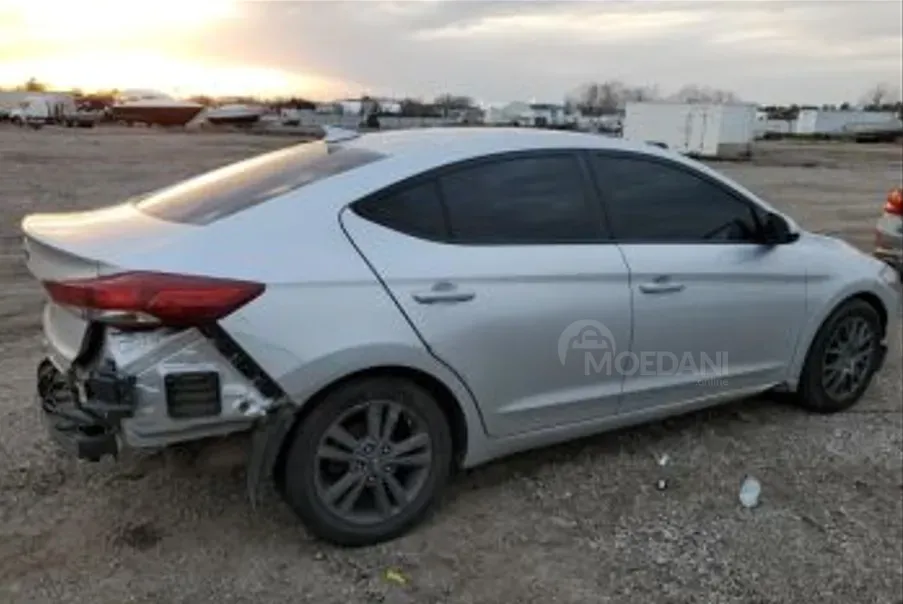 Hyundai Elantra 2018 Тбилиси - изображение 3