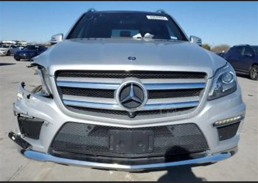 Mercedes GL 4.6L 2015 Тбилиси - изображение 1