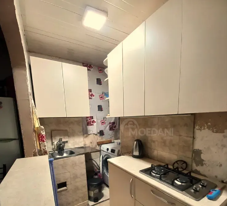 იყიდება 2 ოთახიანი ბინას 37მ² 1/2 სართ თბილისი - photo 6