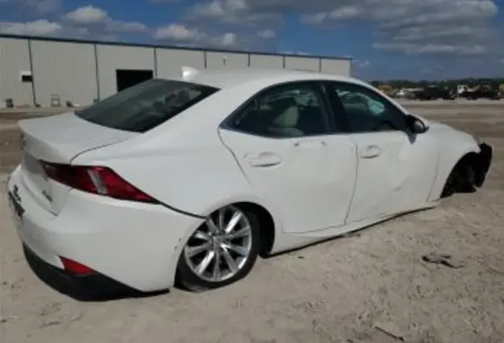 Lexus IS 2016 Тбилиси
