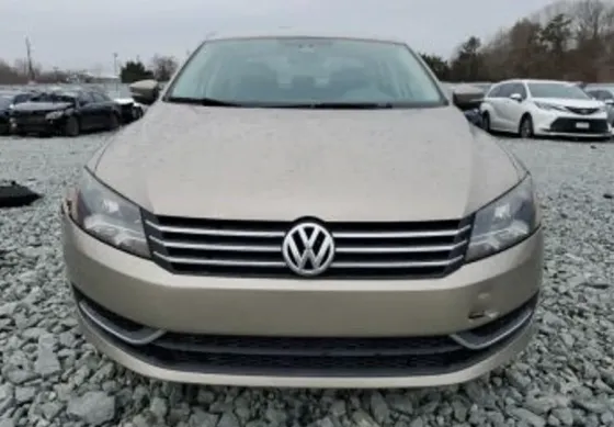 Volkswagen Passat 1.8 2015 თბილისი