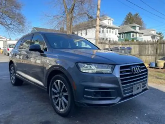 Audi Q7 2018 თბილისი