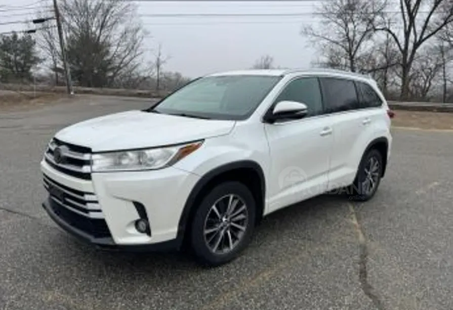Toyota Highlander 3.5L 2017 თბილისი - photo 2