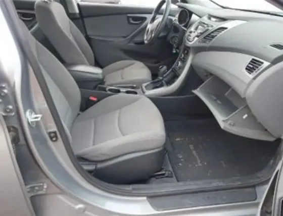 Hyundai Elantra 2015 თბილისი