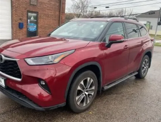 Toyota Highlander 2022 თბილისი
