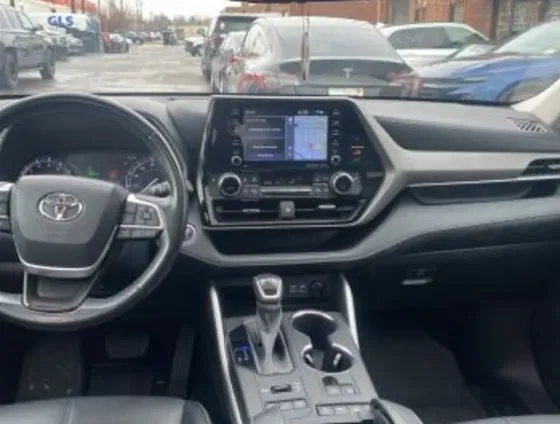 Toyota Highlander 2022 თბილისი