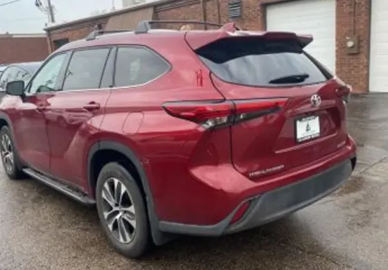 Toyota Highlander 2022 თბილისი