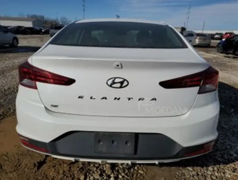 Hyundai Elantra 2019 Tbilisi - photo 4
