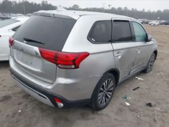 Mitsubishi Outlander 2020 Тбилиси