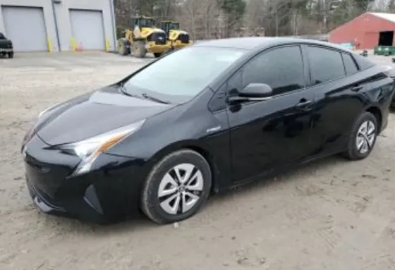 Toyota Prius 2016 თბილისი