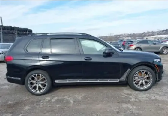 BMW X7 2021 Тбилиси