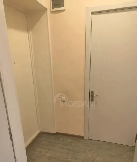 ქირავდება 2 ოთახიანი ბინა 32მ² 2/5 სართ თბილისი - photo 8