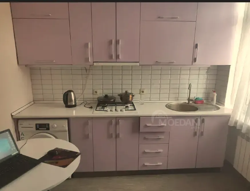 ქირავდება 2 ოთახიანი ბინა 32მ² 2/5 სართ თბილისი - photo 1