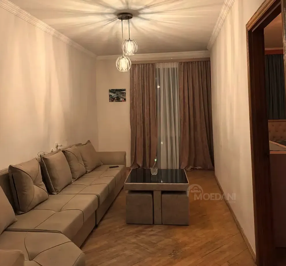 ქირავდება 2 ოთახიანი ბინა 50მ² 4/9 სართ თბილისი - photo 1