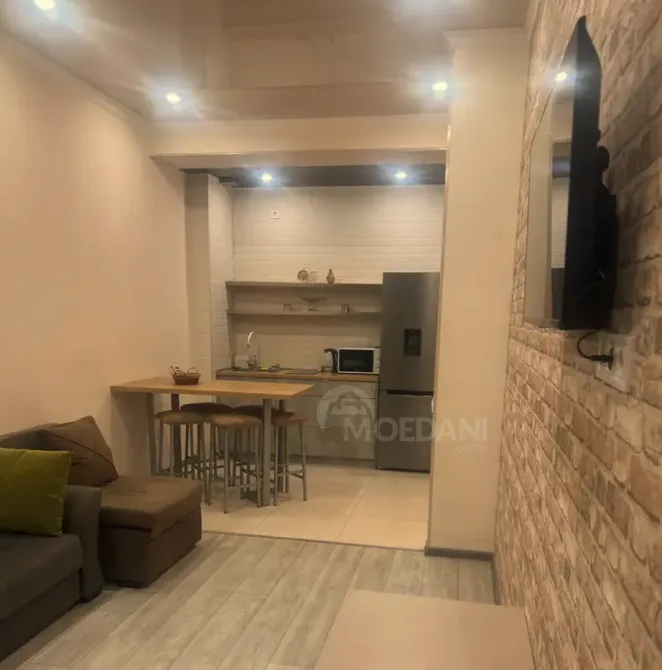 ქირავდება 2 ოთახიანი ბინა 55მ² 15/17 სართ თბილისი - photo 2