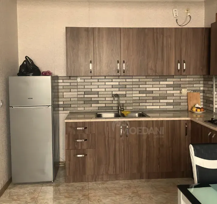Сдам 2-комн. квартиру 45м² 5/9 эт. Тбилиси - изображение 2