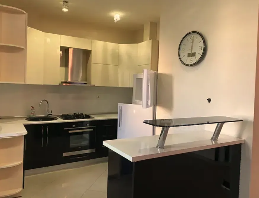 Сдам 3-комн. квартиру 1100м² 3/10 эт. Тбилиси - изображение 6