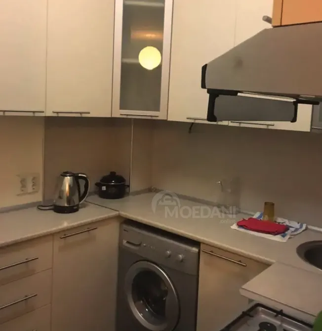 Apartments For Sale two-room 40м² 3/12 floor Tbilisi - photo 2