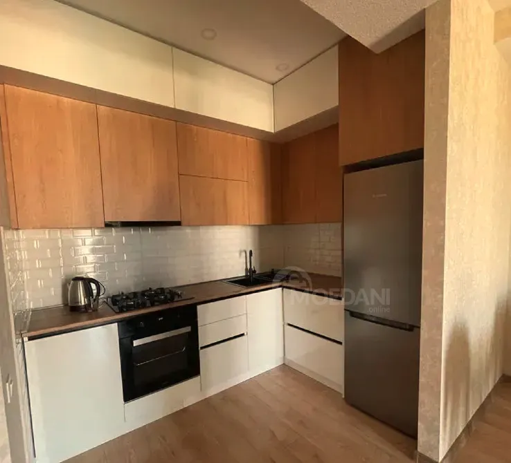 ქირავდება 3 ოთახიანი ბინა 100მ² 13/20 სართ თბილისი - photo 1